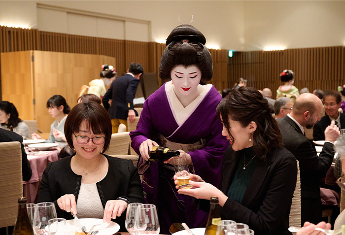 会食・歓談（おもてなし）