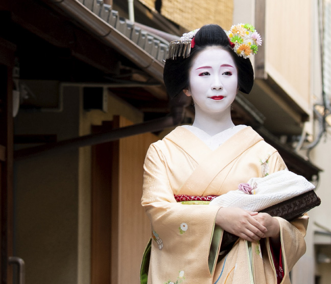 舞妓の持ち物 | 舞妓について | 京の花街文化 | 京都花街オフィシャル